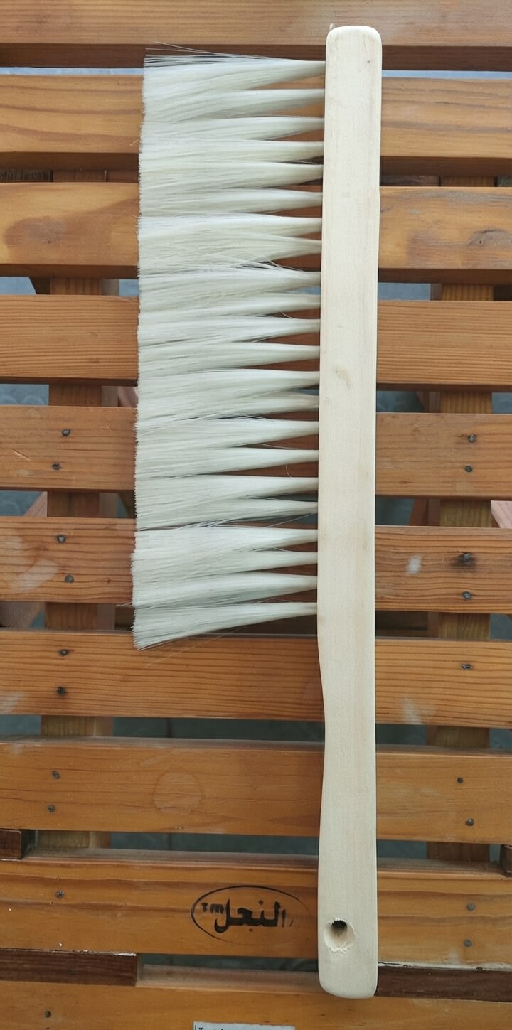 Bee Brush – Soft Bristle Hive Tool