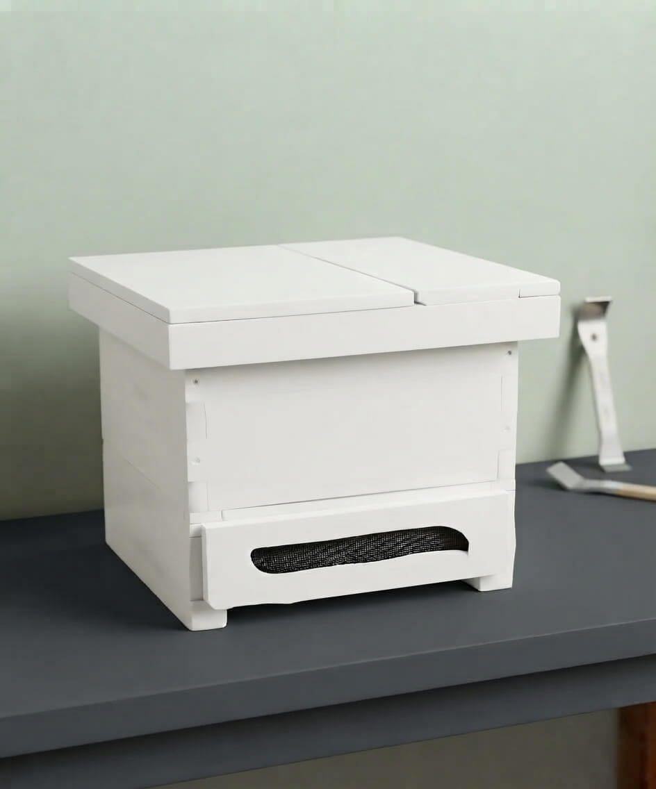 Cerana Outdoor Beehive