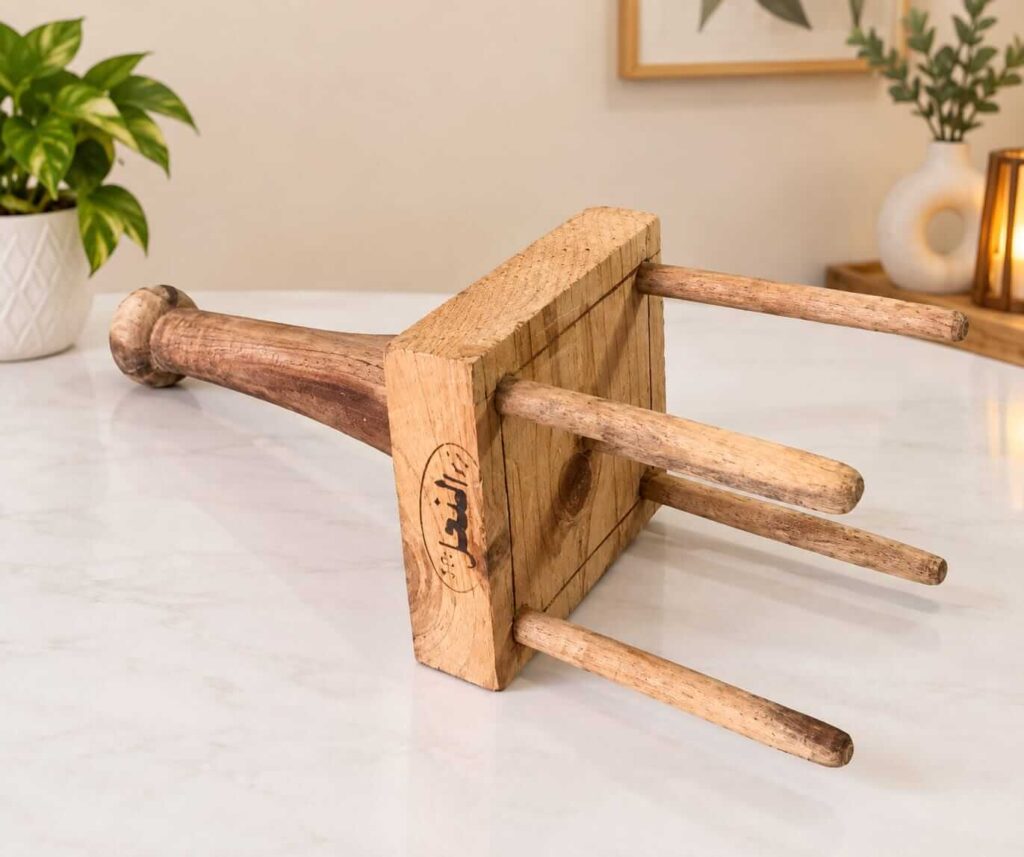 Wooden Queen Cell Maker DYE